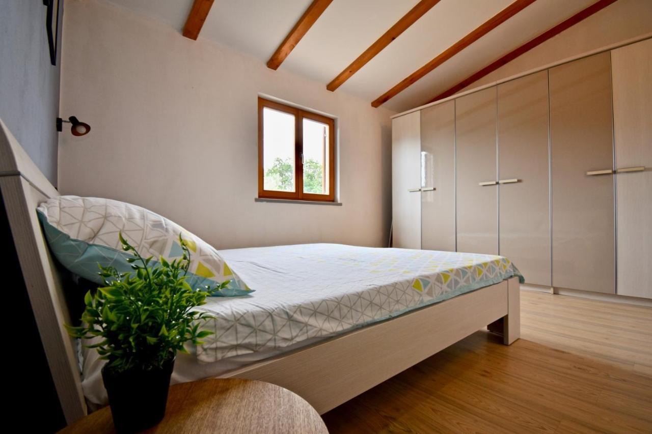 Relaxing Holiday House With Terrace Sea View 梅杜林 外观 照片