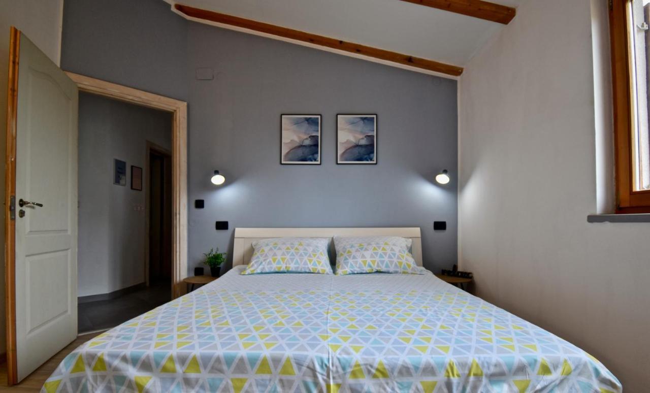 Relaxing Holiday House With Terrace Sea View 梅杜林 外观 照片