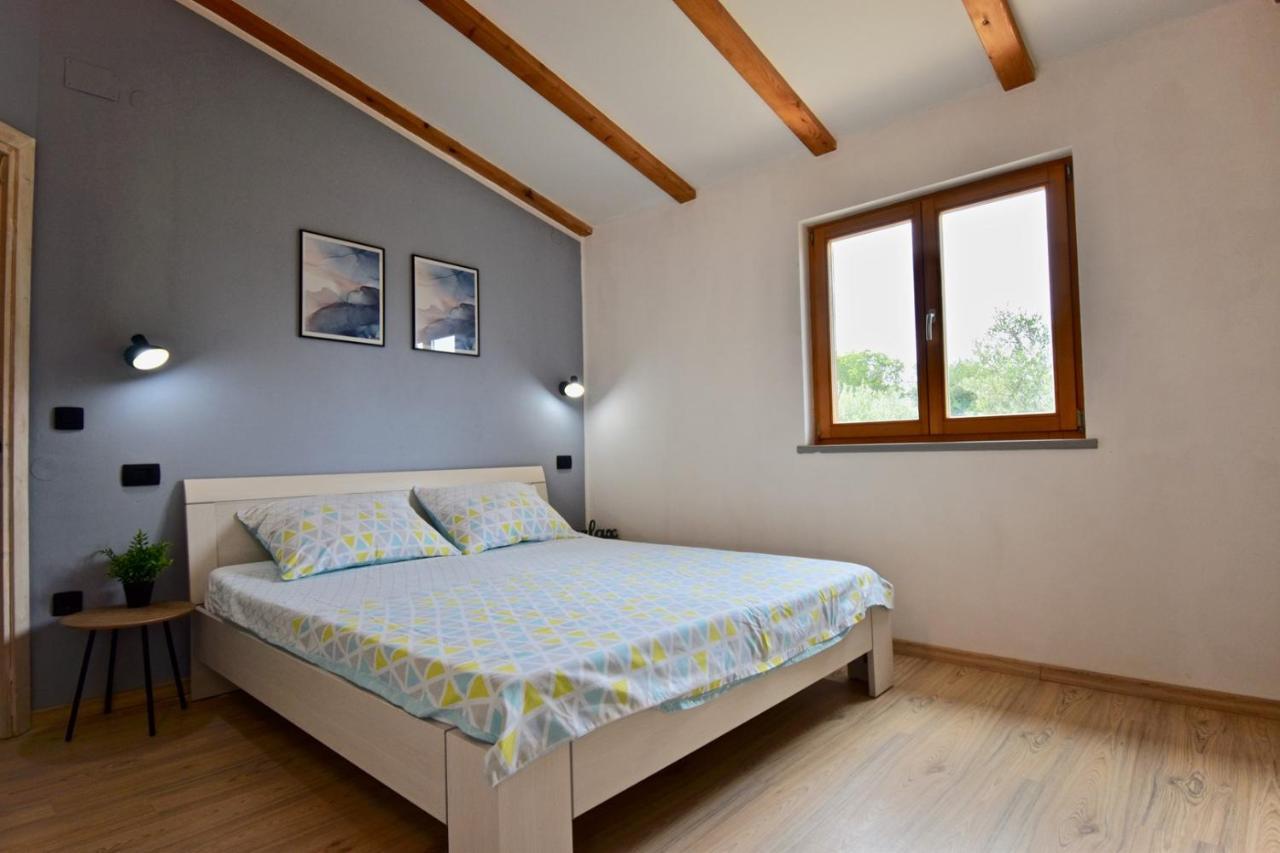 Relaxing Holiday House With Terrace Sea View 梅杜林 外观 照片